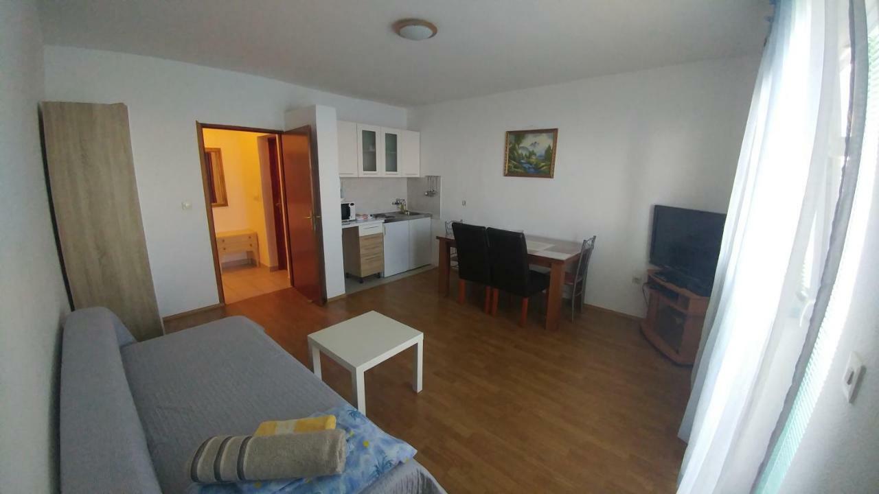 Villa Franko Prizna Buitenkant foto